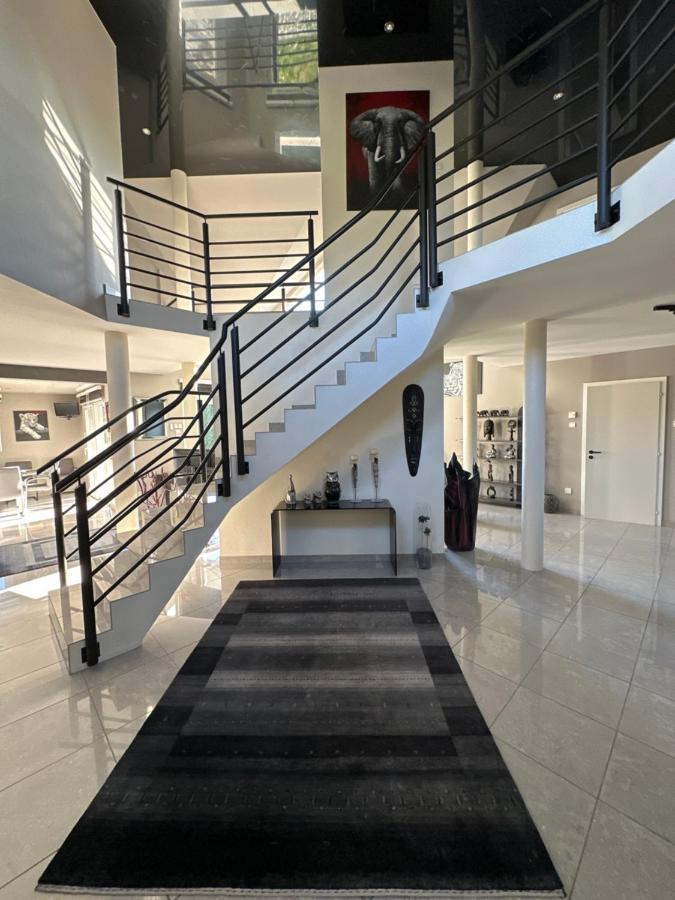 Grande Maison Au Calme Ensisheim Bagian luar foto