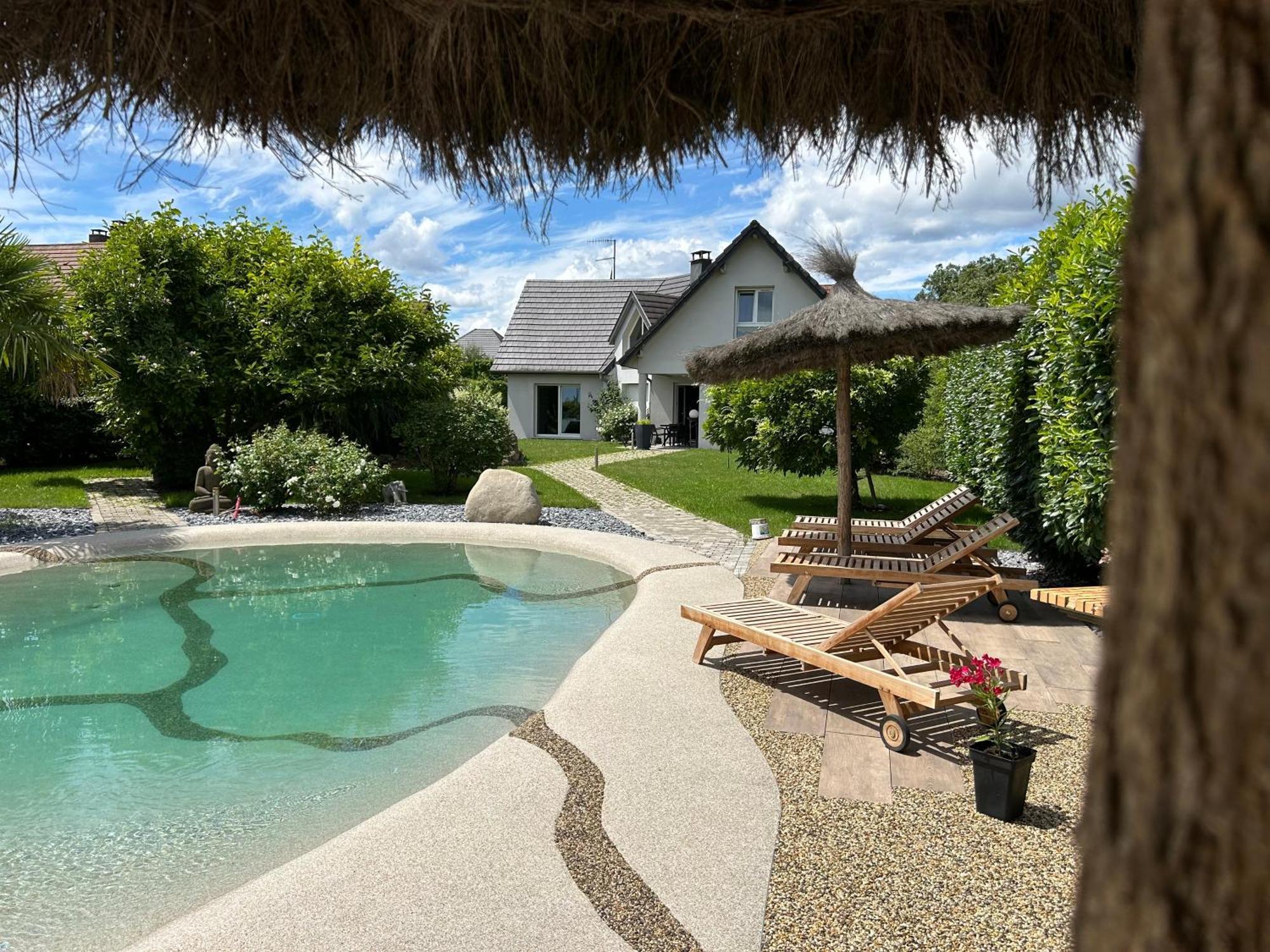 Grande Maison Au Calme Ensisheim Bagian luar foto